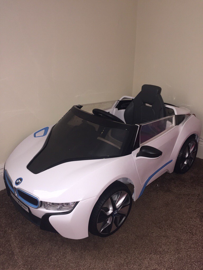 bmw i8 spyder ride on car